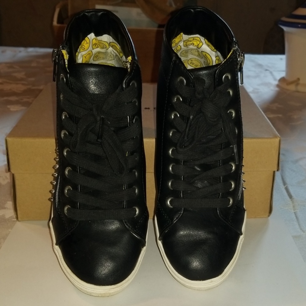 Steve Madden Black, Studded hightop sneaker